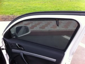 Какой штраф за каркасные сетки на передних стеклах автомобиля