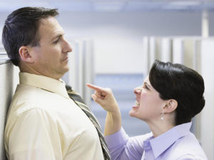 Как поставить коллегу на место за грубость