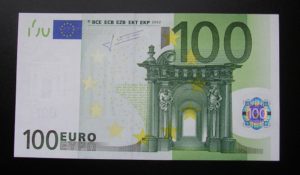 100 евро 2002 года выпуска действительны или нет